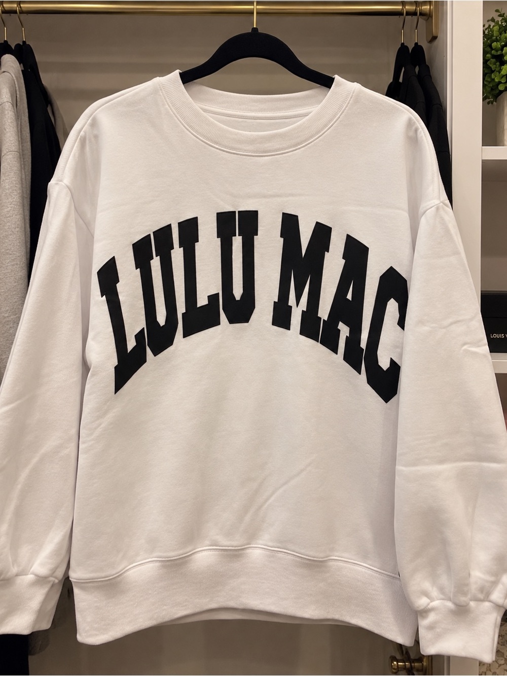 Woman’s Sweatshirt